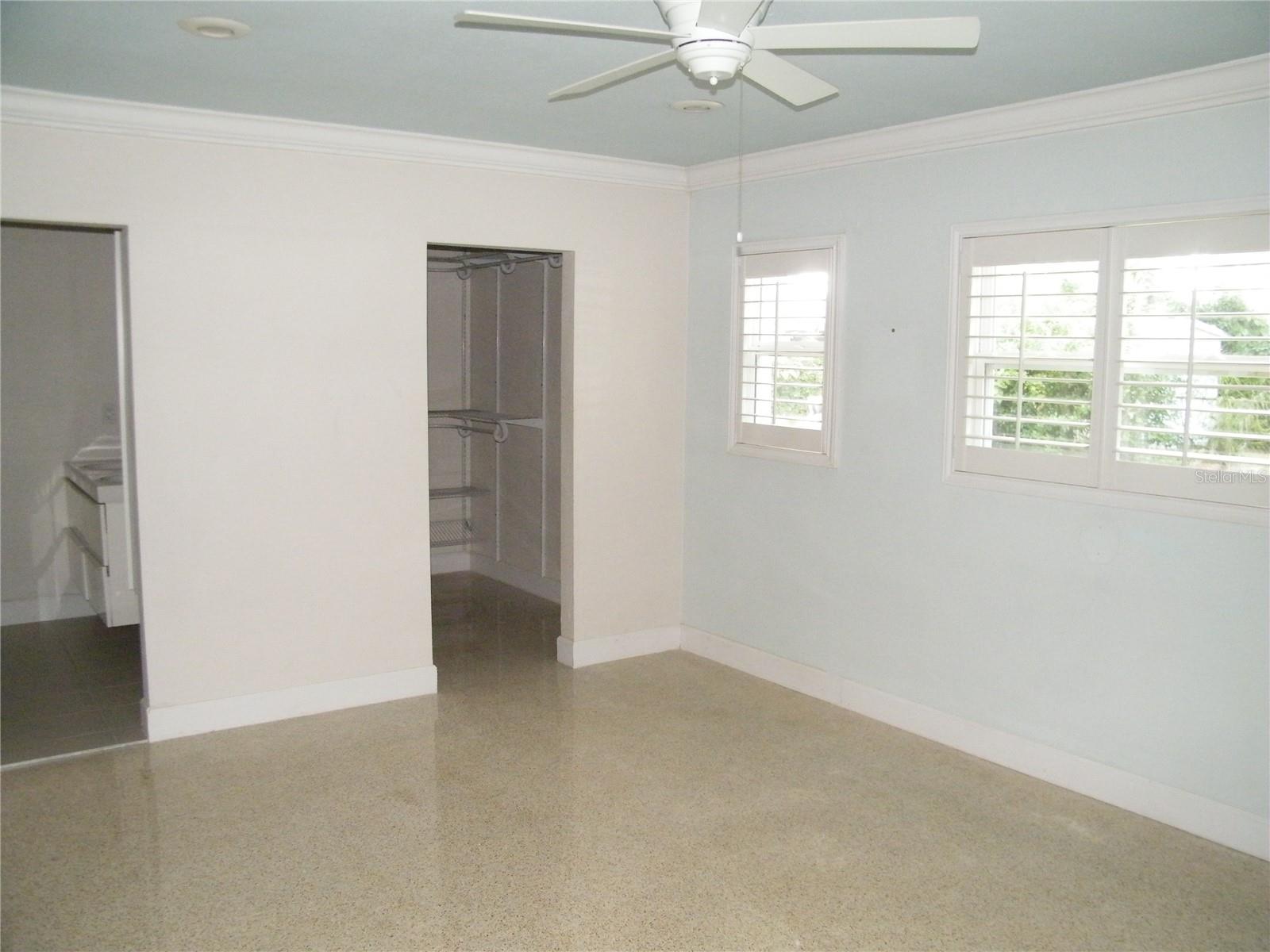 Image 20 of 39 For 1060 Jesse Avenue