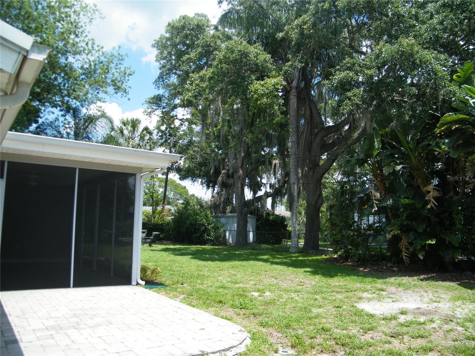 Image 30 of 39 For 1060 Jesse Avenue