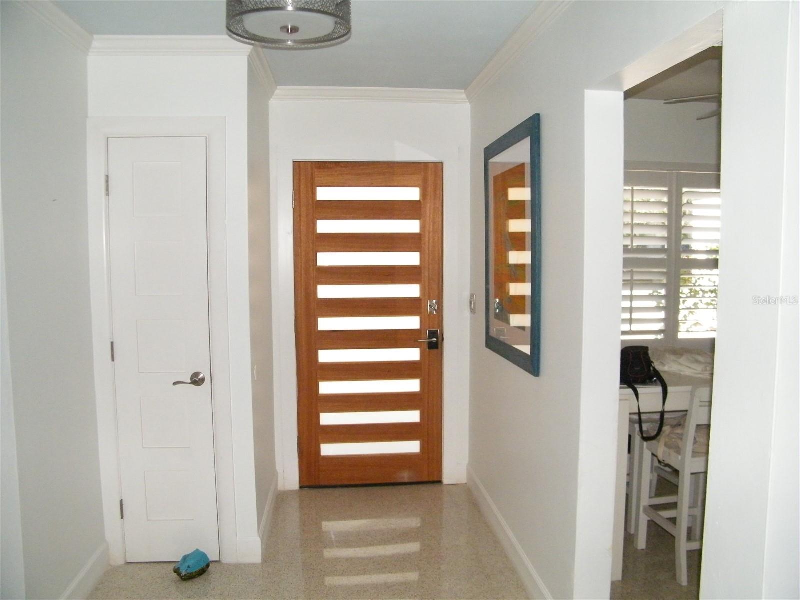 Image 6 of 39 For 1060 Jesse Avenue