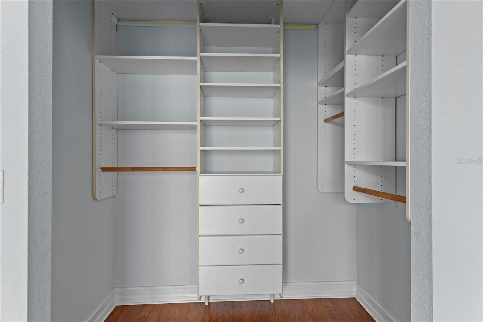 Image 25 of 34 For 8229 Gulf Way