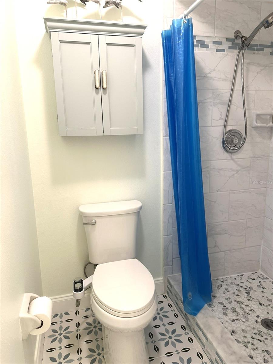 Image 15 of 25 For 12 Quails Run Boulevard 12