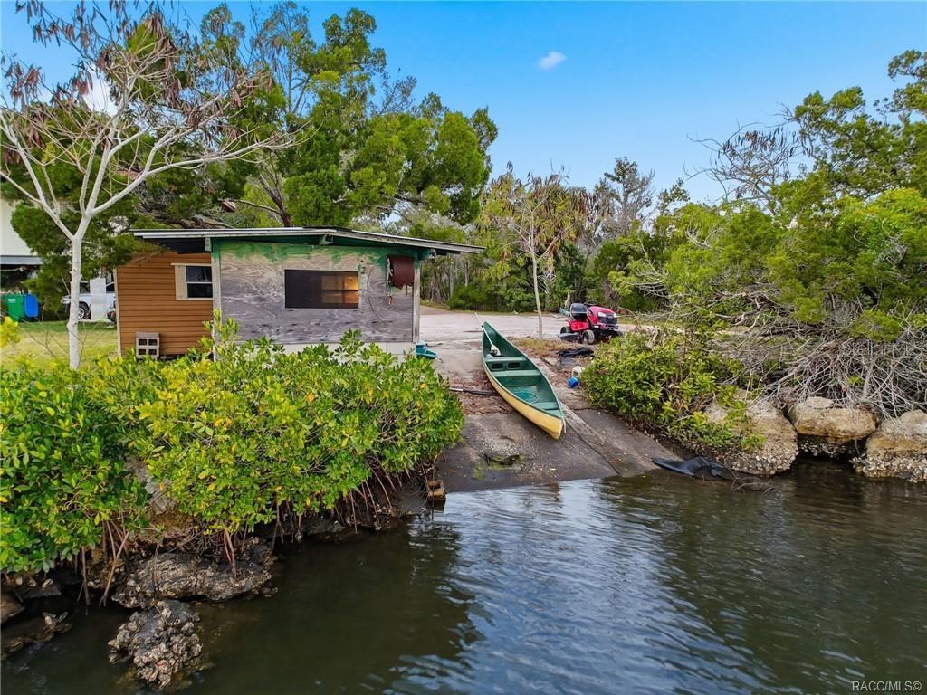 Image 11 of 39 For 14190 Sutton Court