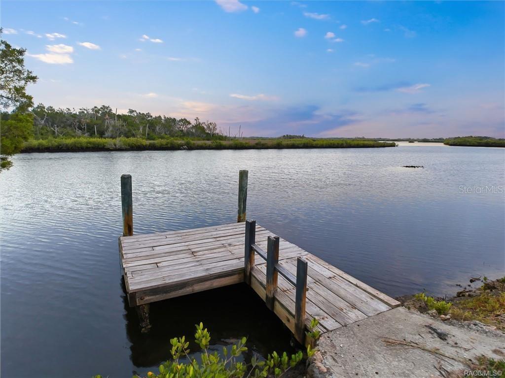 Image 25 of 39 For 14190 Sutton Court