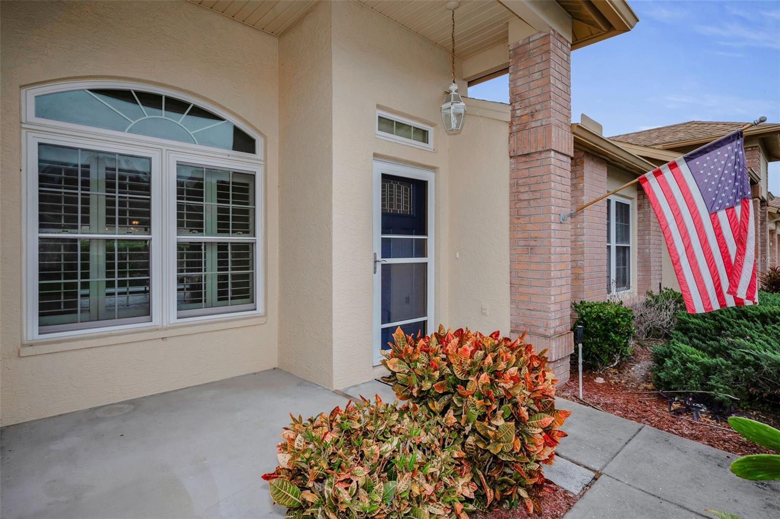 Image 5 of 72 For 6525 Pine Walk Drive