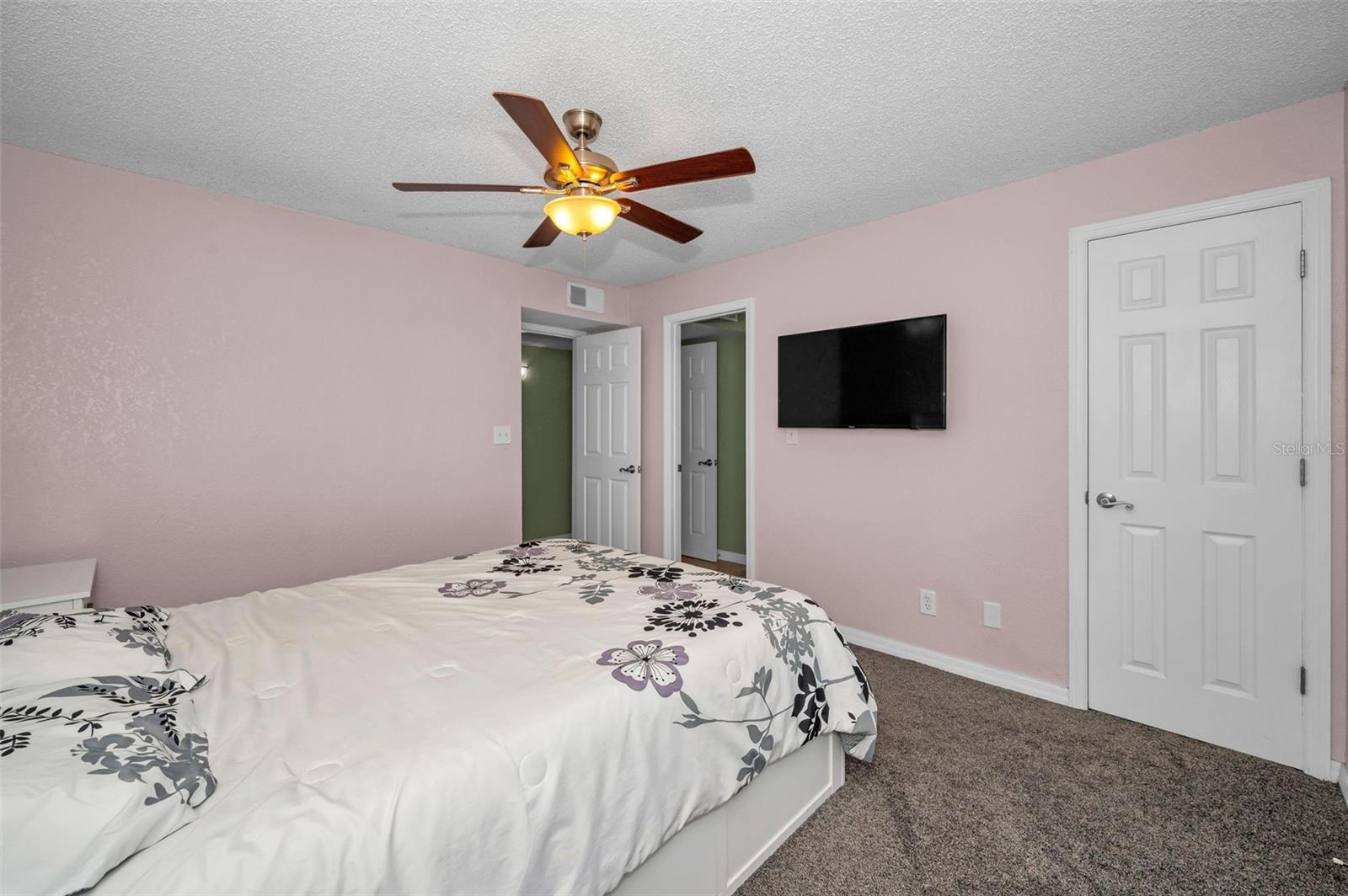 Image 28 of 43 For 3261 Haviland Court 203