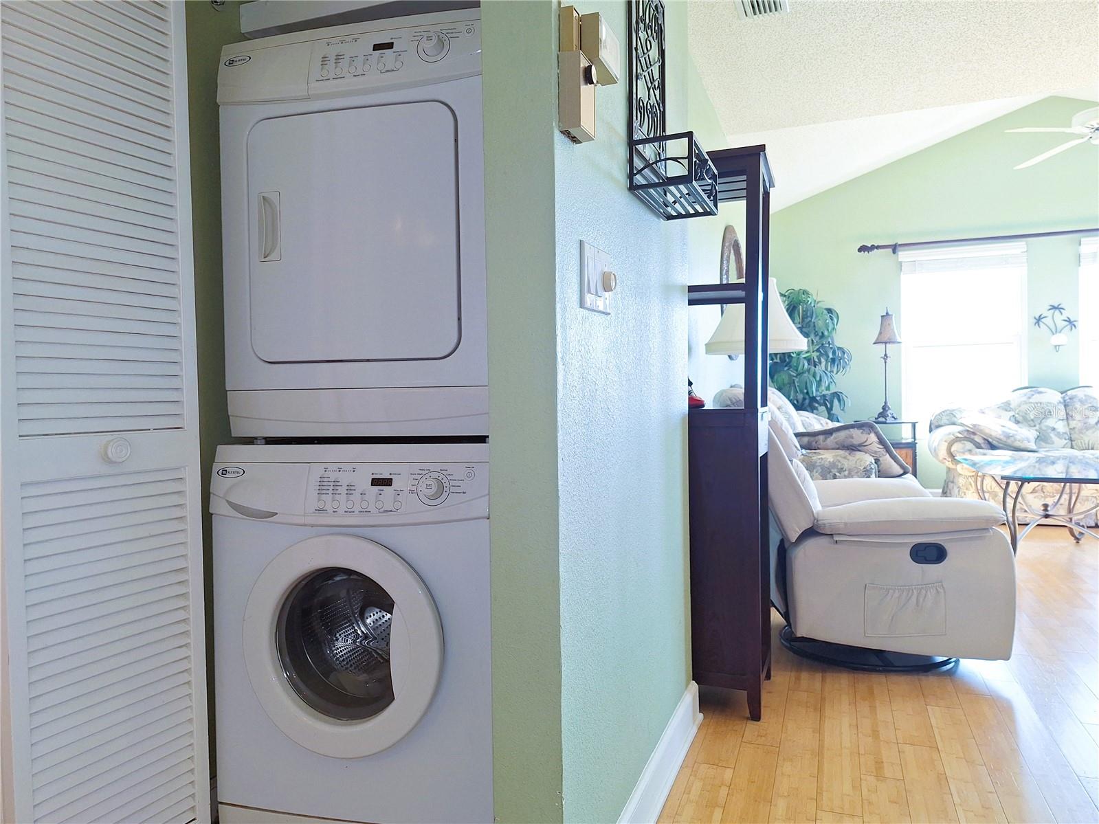 Image 11 of 23 For 5727 Biscayne Court 302