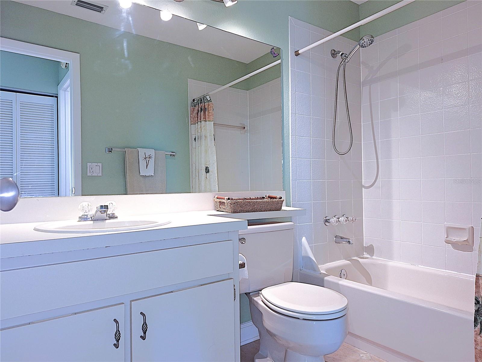 Image 15 of 23 For 5727 Biscayne Court 302