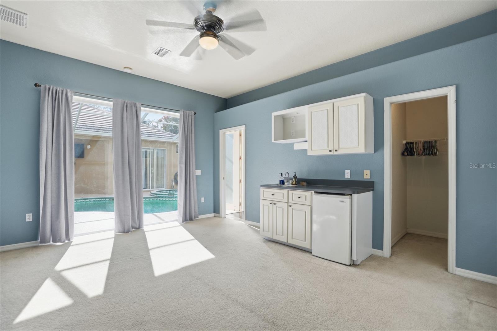 Image 11 of 45 For 14260 Pullman Drive