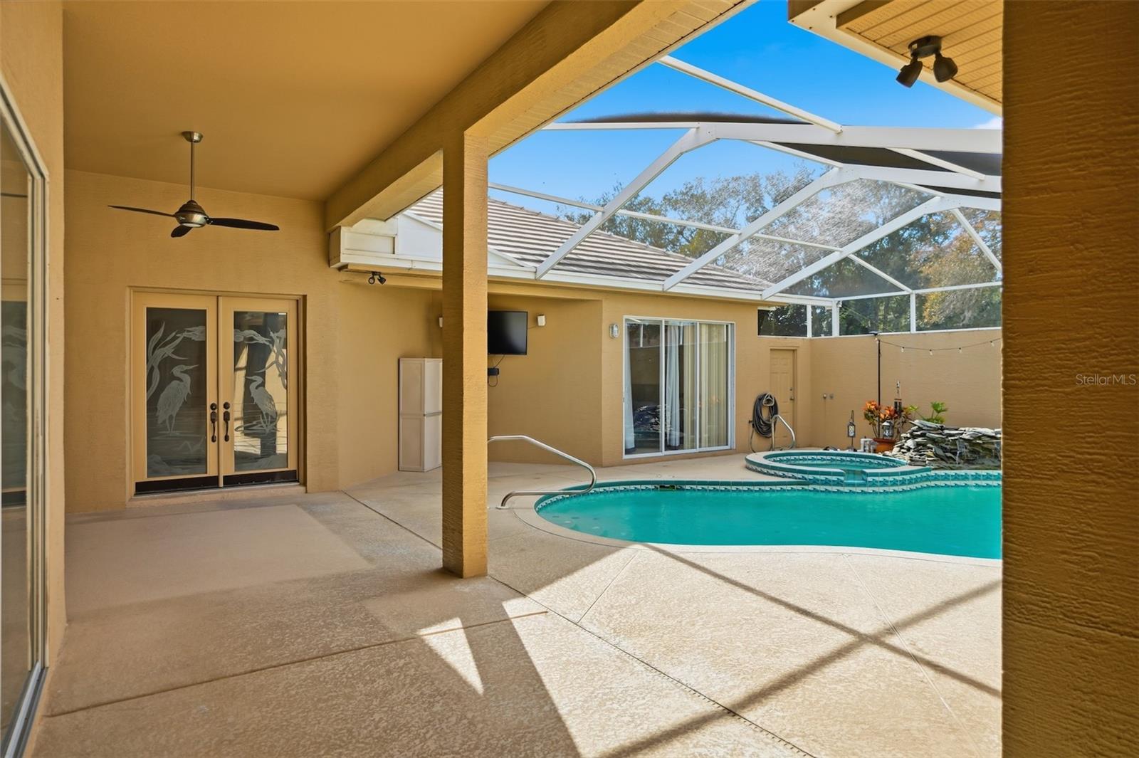 Image 36 of 45 For 14260 Pullman Drive