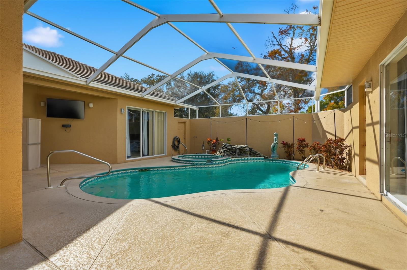 Image 37 of 45 For 14260 Pullman Drive