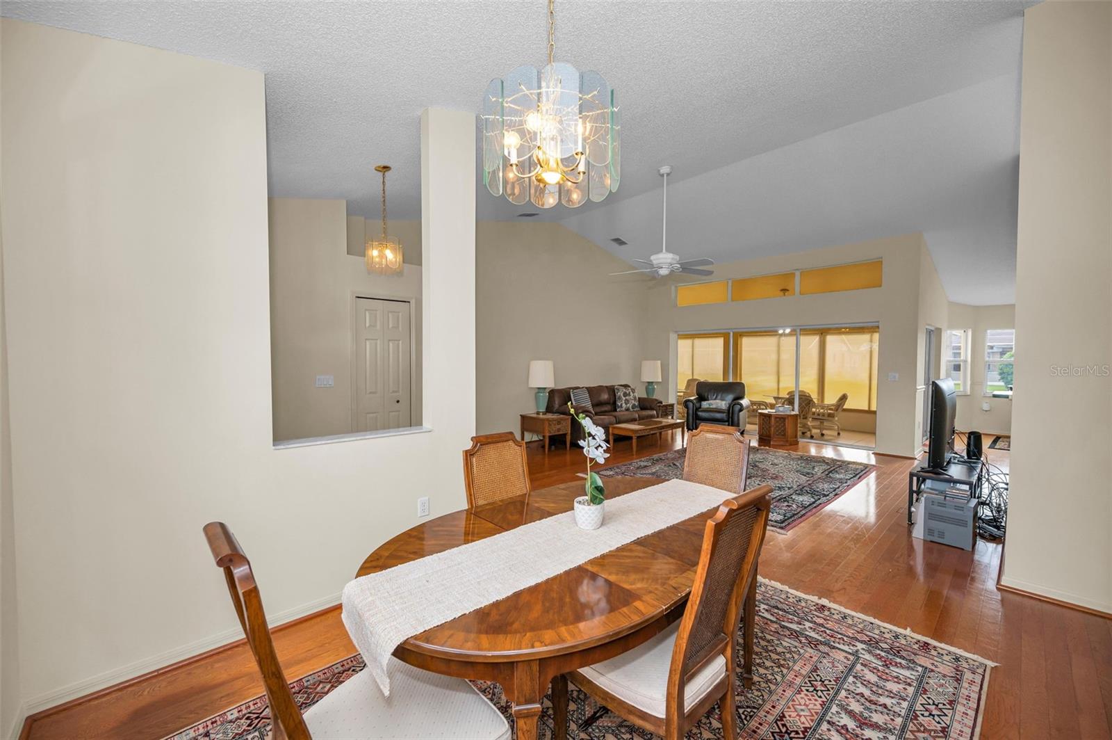 Image 11 of 59 For 6606 Garden Palm Court