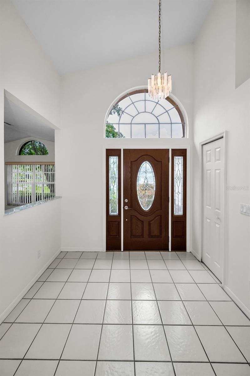 Image 10 of 66 For 6622 Pine Walk Drive