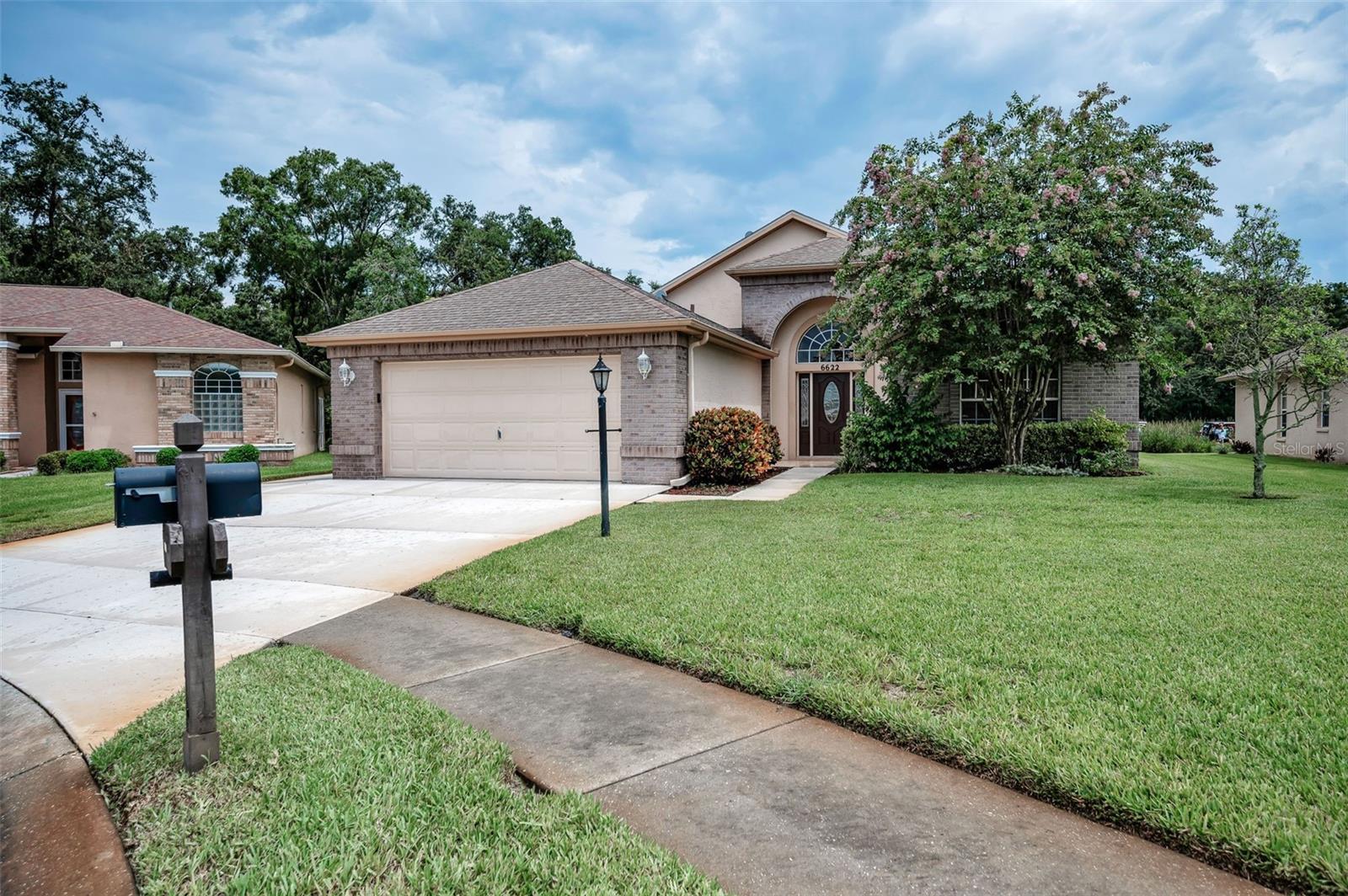 Image 5 of 66 For 6622 Pine Walk Drive