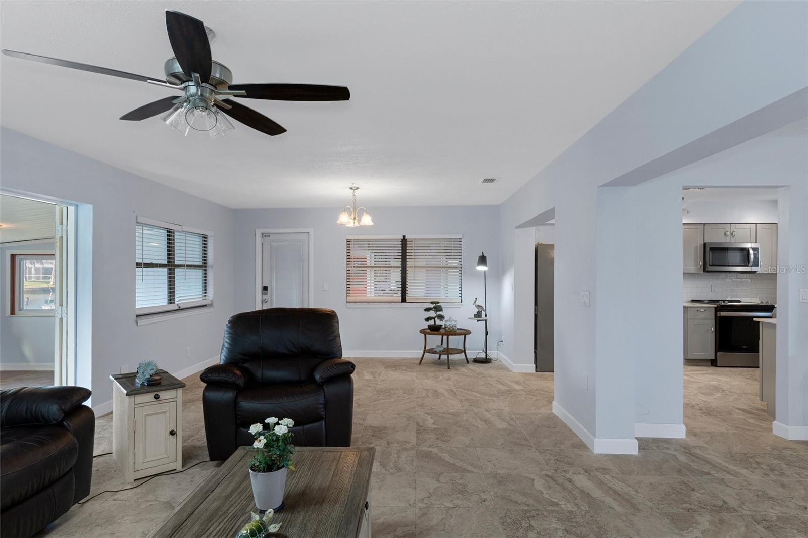 Image 14 of 29 For 4964 Cedarbrook Lane