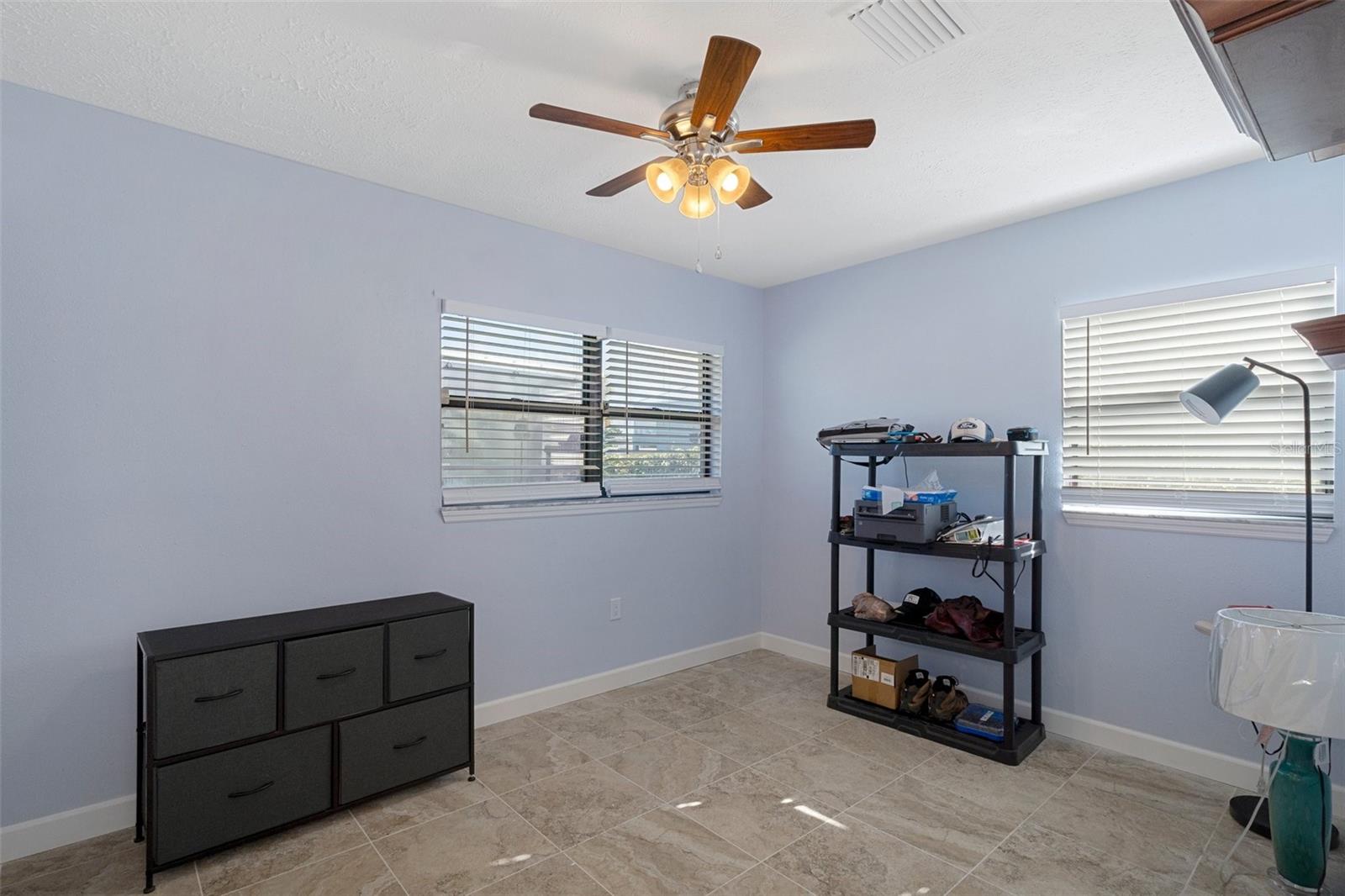 Image 17 of 29 For 4964 Cedarbrook Lane