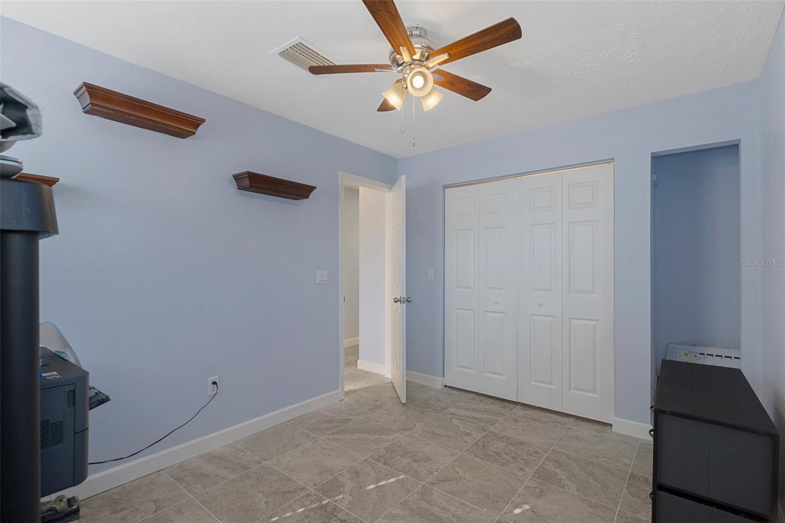 Image 18 of 29 For 4964 Cedarbrook Lane