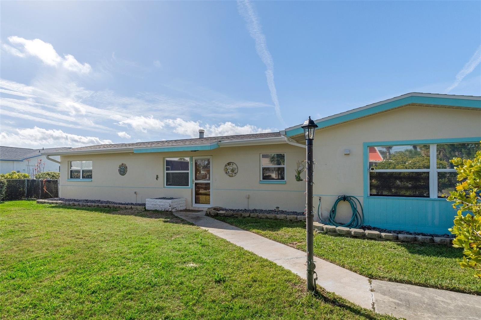 Image 5 of 29 For 4964 Cedarbrook Lane