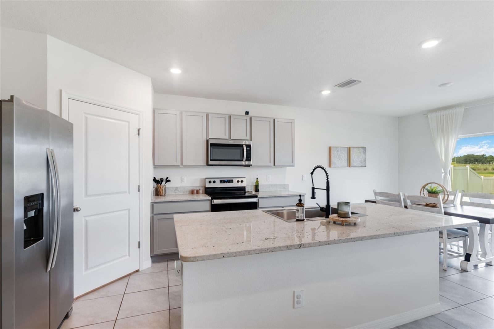 Image 14 of 43 For 30935 Penny Surf Loop