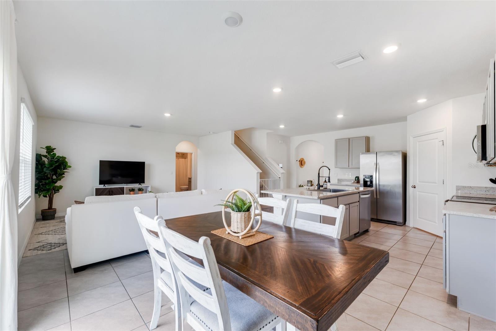 Image 17 of 43 For 30935 Penny Surf Loop