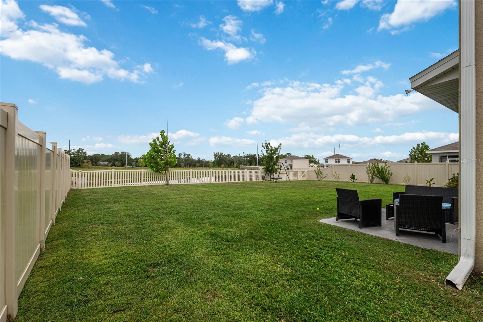 Image 33 of 43 For 30935 Penny Surf Loop