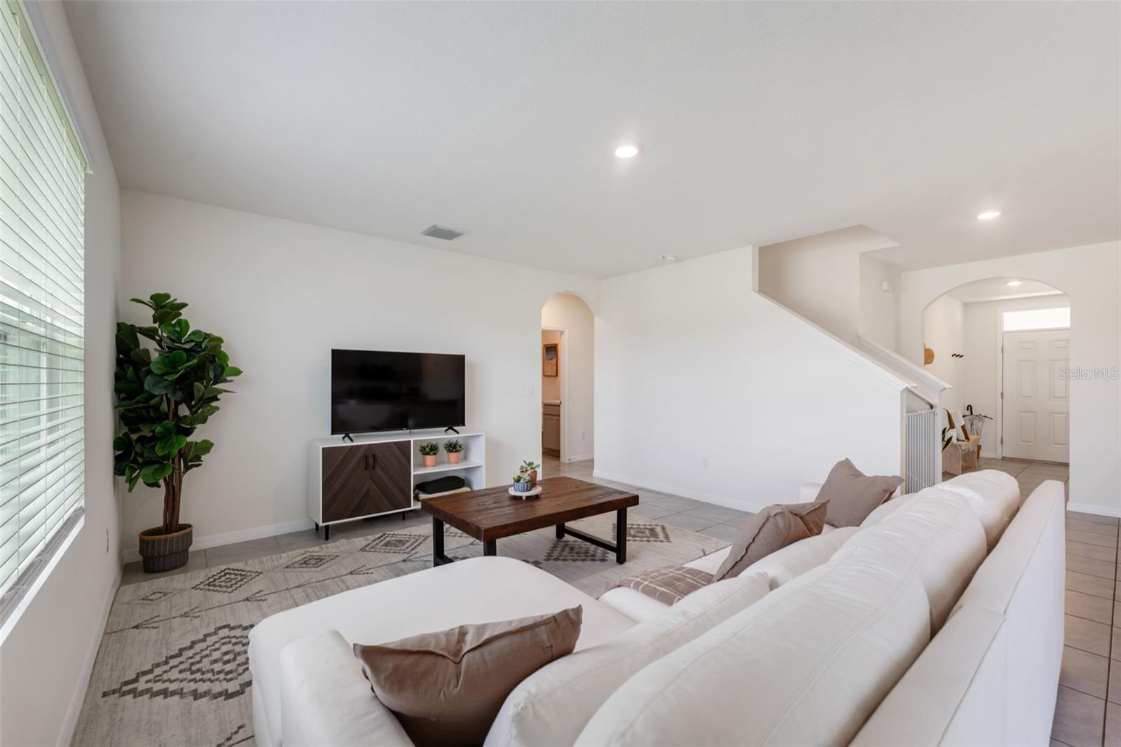 Image 9 of 43 For 30935 Penny Surf Loop