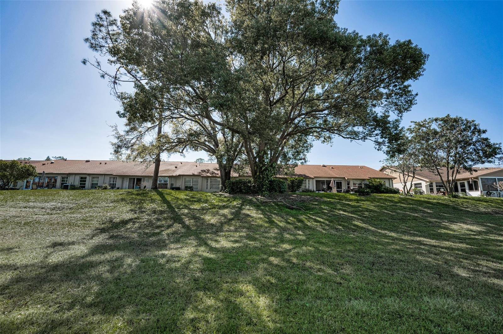 Image 35 of 75 For 9713 Sweeping View Drive