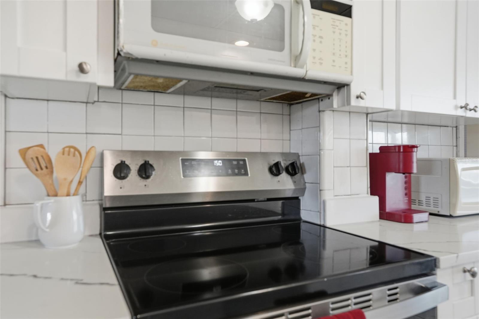 Image 12 of 48 For 13630 Garris Drive