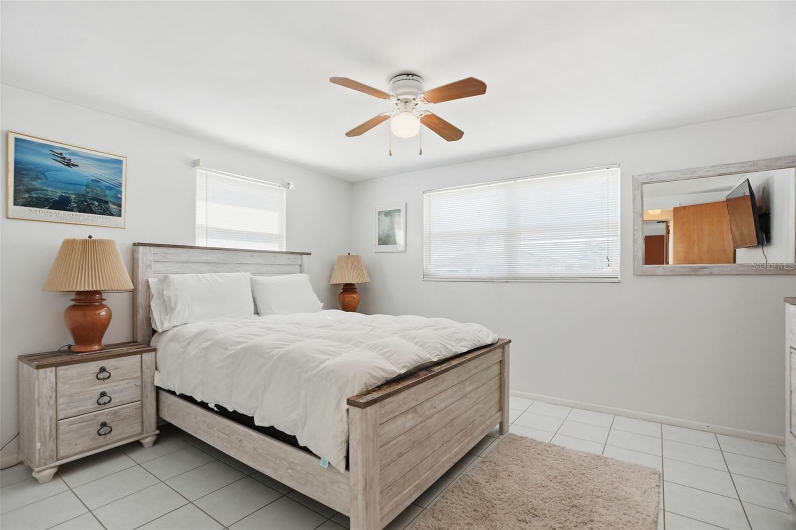 Image 27 of 48 For 13630 Garris Drive