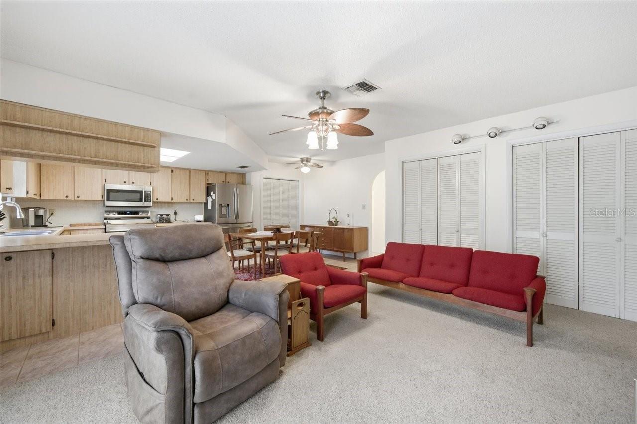 Image 12 of 36 For 12439 Hanley Drive