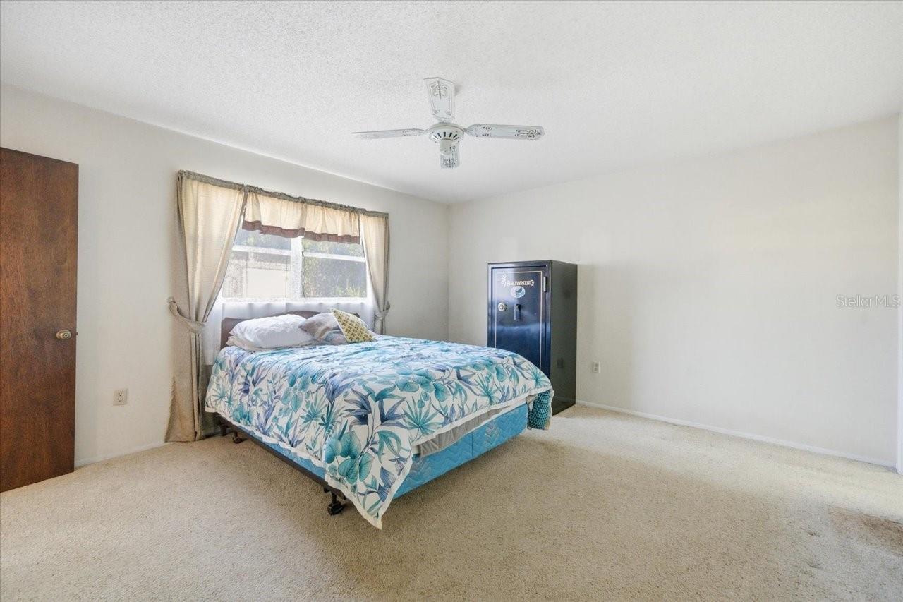 Image 23 of 36 For 12439 Hanley Drive