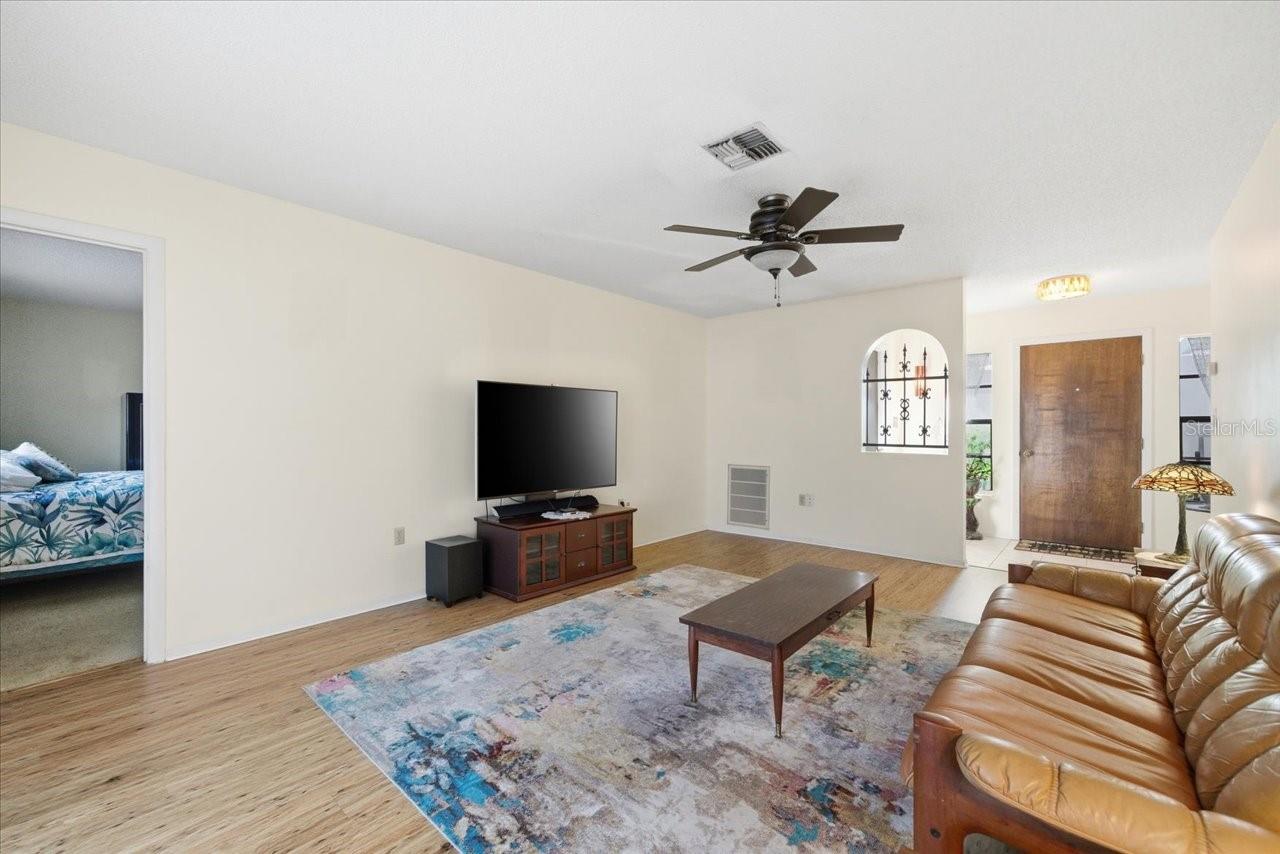 Image 6 of 36 For 12439 Hanley Drive