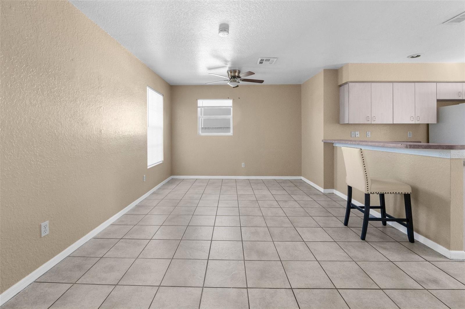 Image 25 of 35 For 11780 Linden Drive