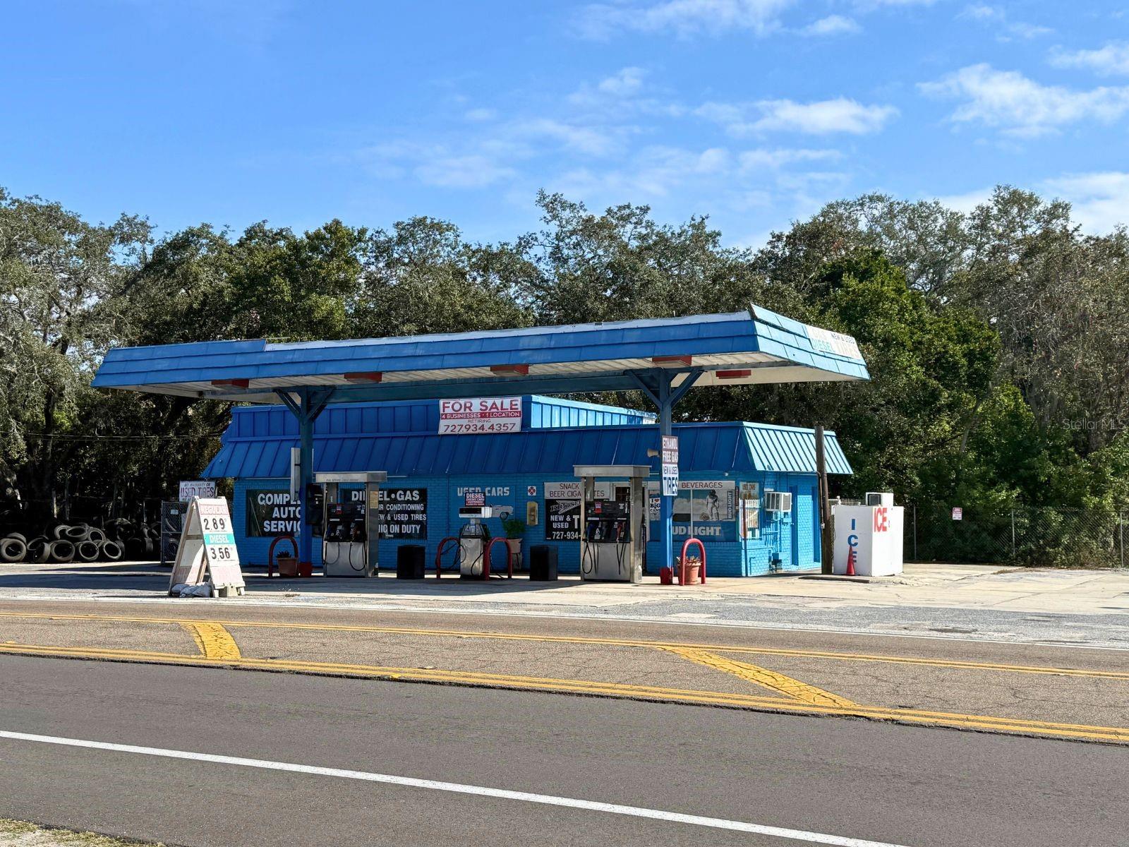 Image 2 of 10 For 1941 Pinellas Avenue