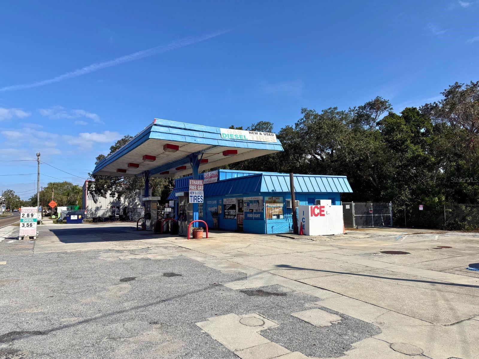 Image 5 of 10 For 1941 Pinellas Avenue