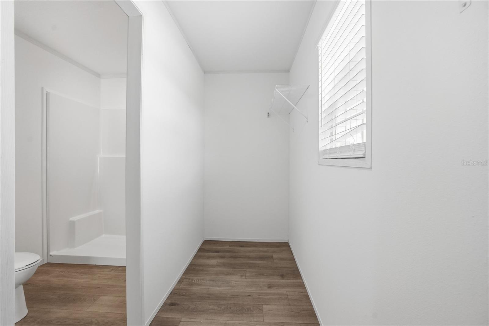 Image 28 of 52 For 4195 Orlando Avenue