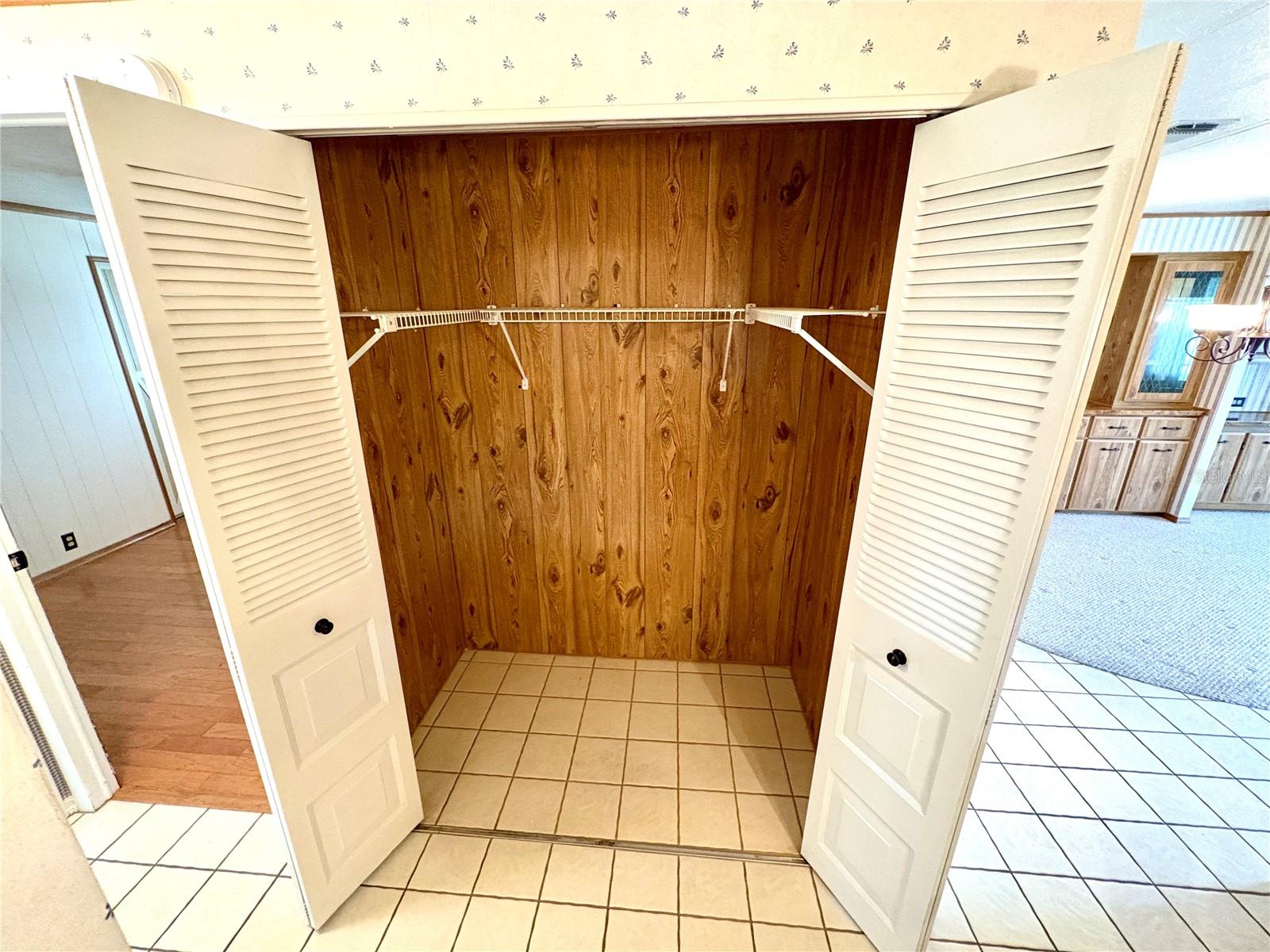 Image 15 of 29 For 7590 Highpoint Boulevard