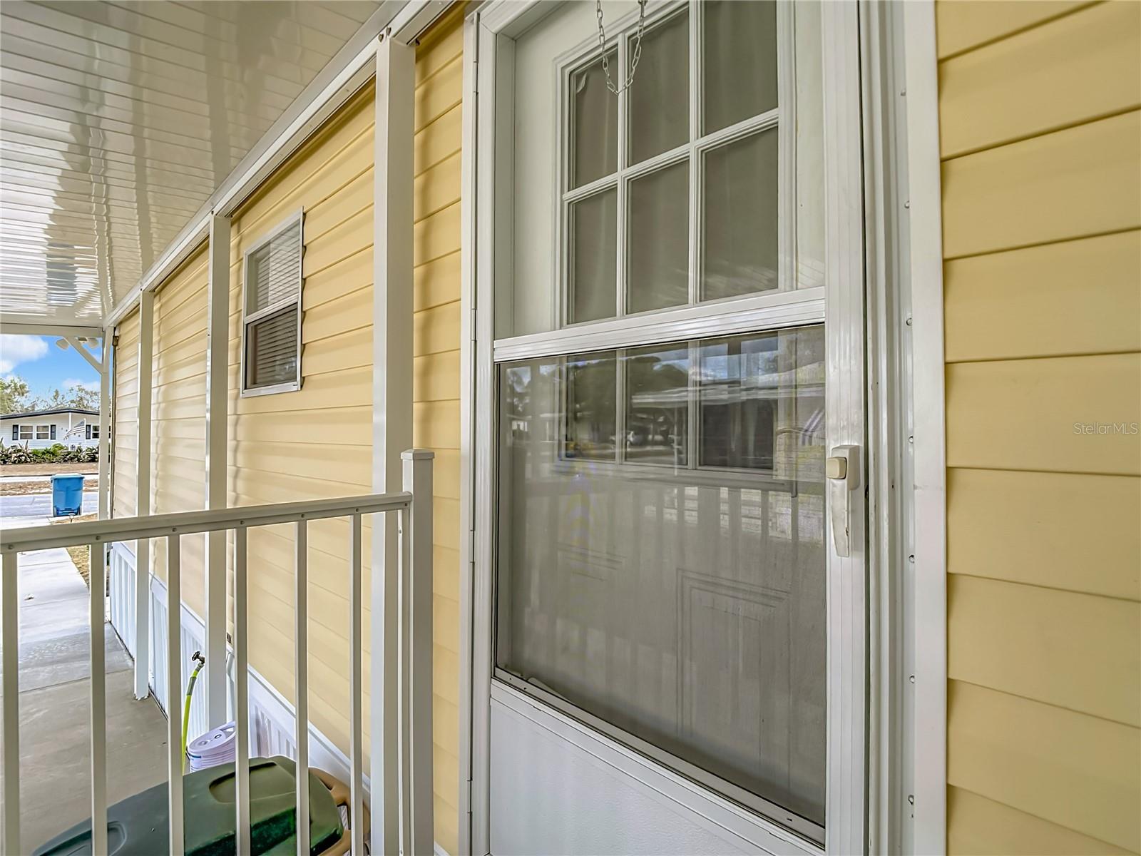 Image 10 of 58 For 15461 Brookridge Boulevard