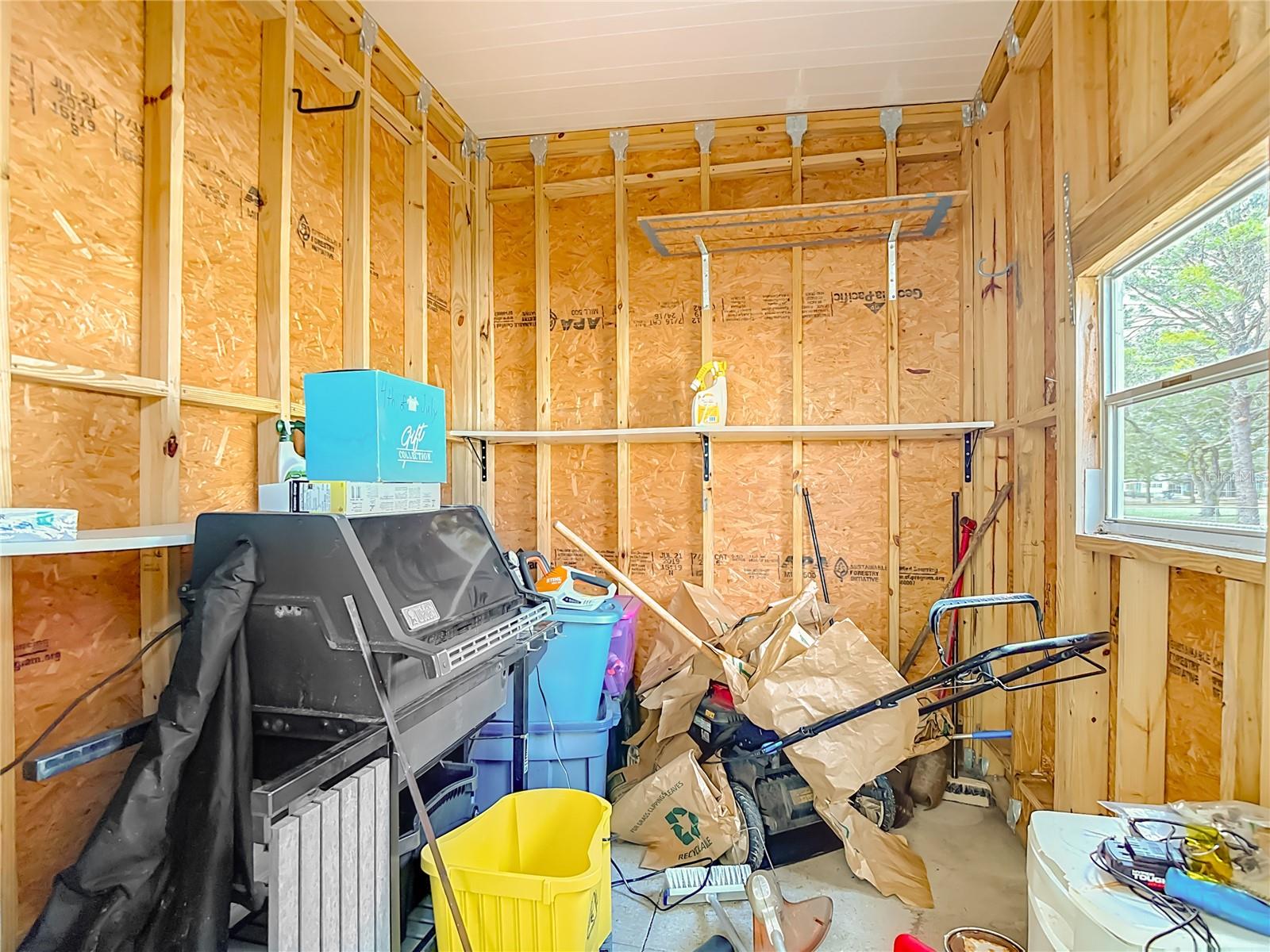 Image 50 of 58 For 15461 Brookridge Boulevard