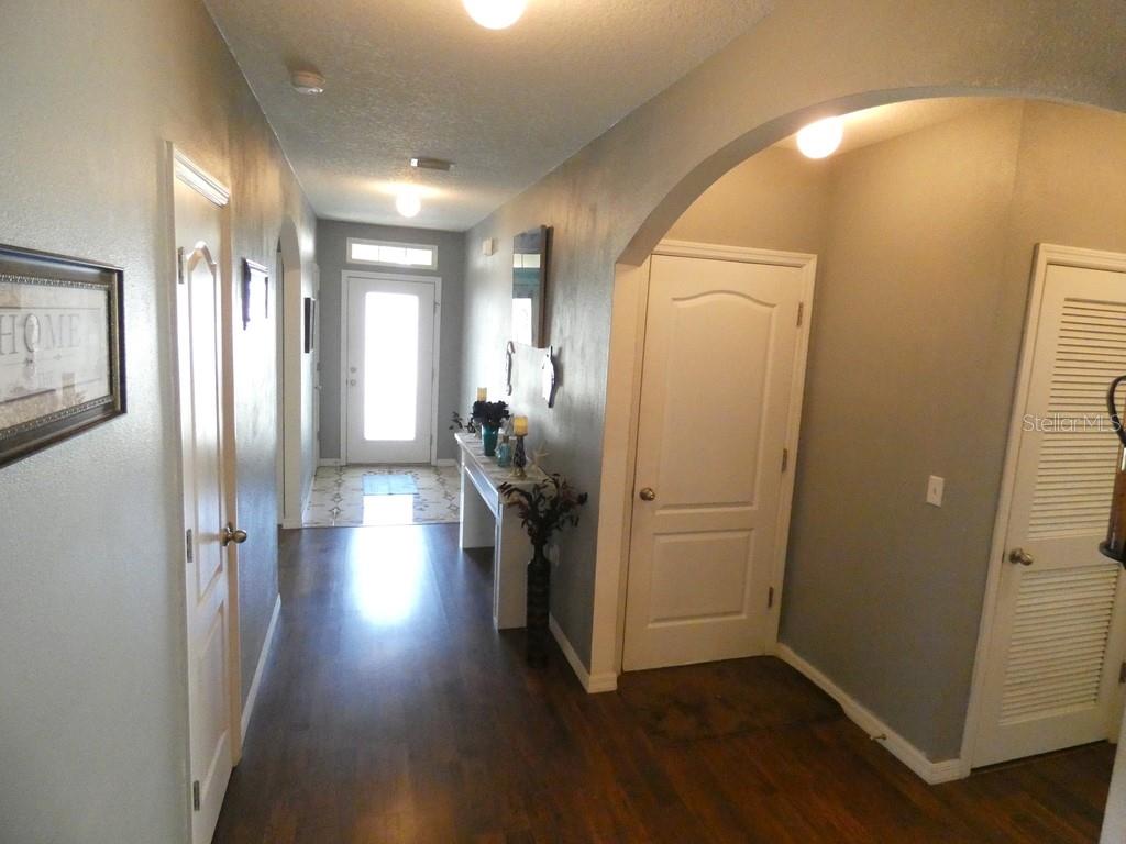 Listing photo id 29 for 3604 Windance Avenue