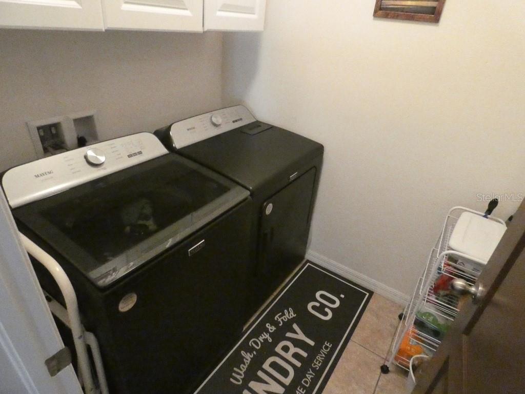 Listing photo id 30 for 3604 Windance Avenue