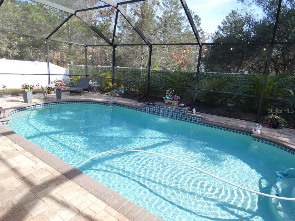 Listing photo id 2 for 3604 Windance Avenue