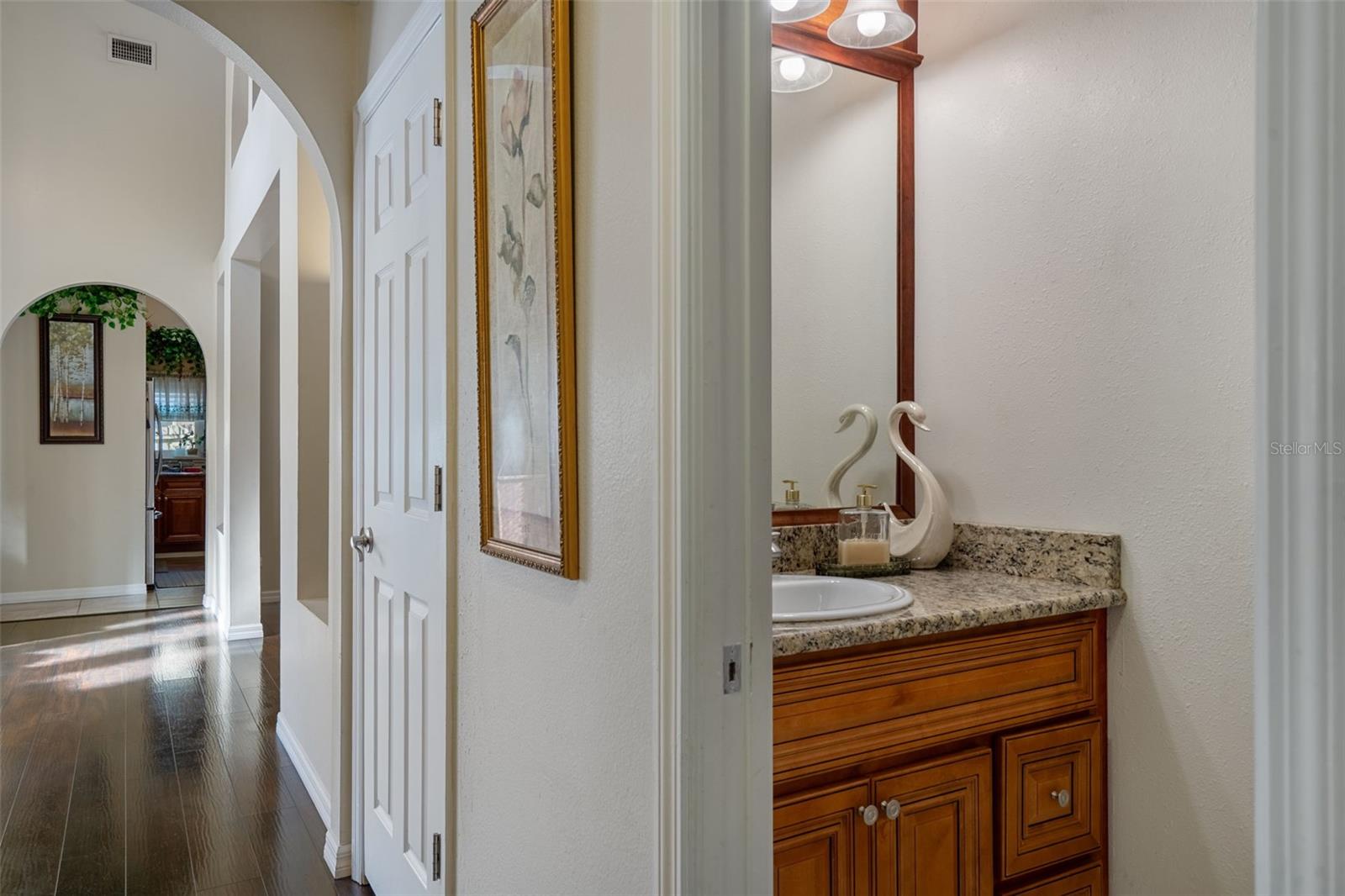 Image 25 of 63 For 10421 Templewood Court