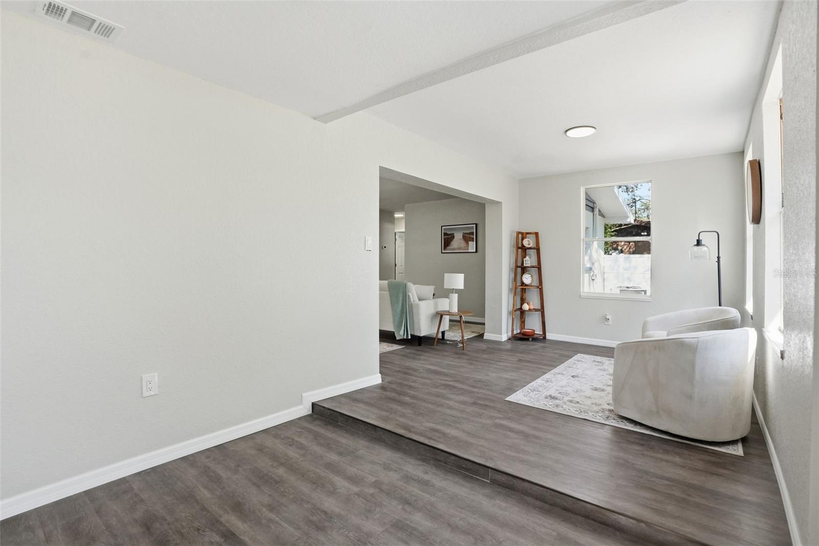 Image 14 of 41 For 4940 Lakewood Drive