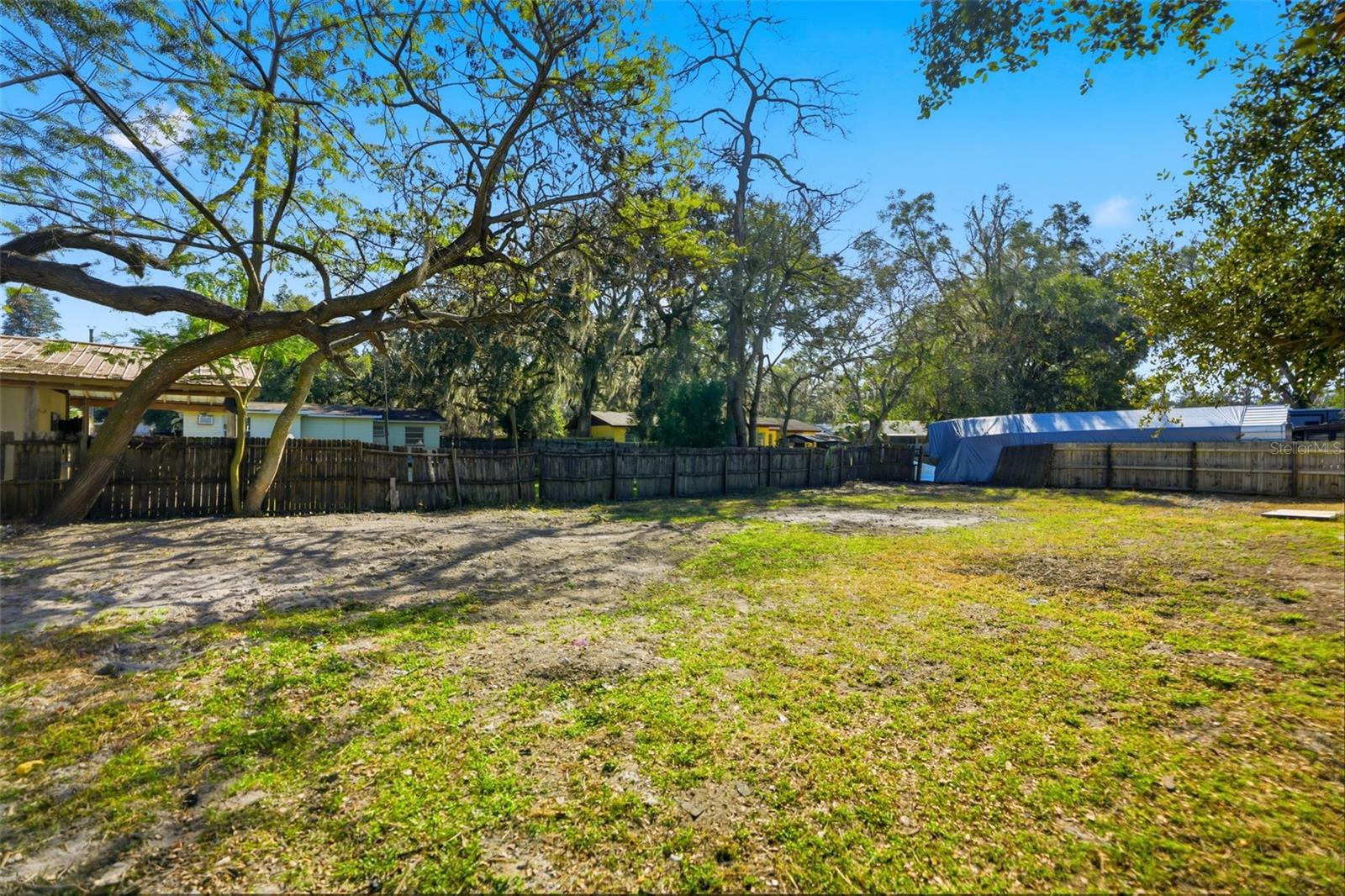 Image 34 of 41 For 4940 Lakewood Drive