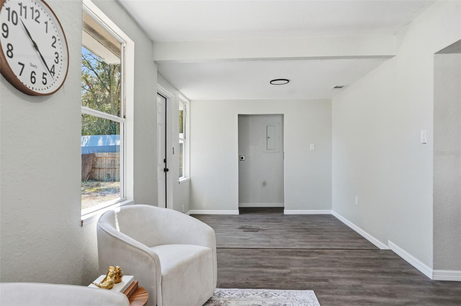 Image 8 of 41 For 4940 Lakewood Drive