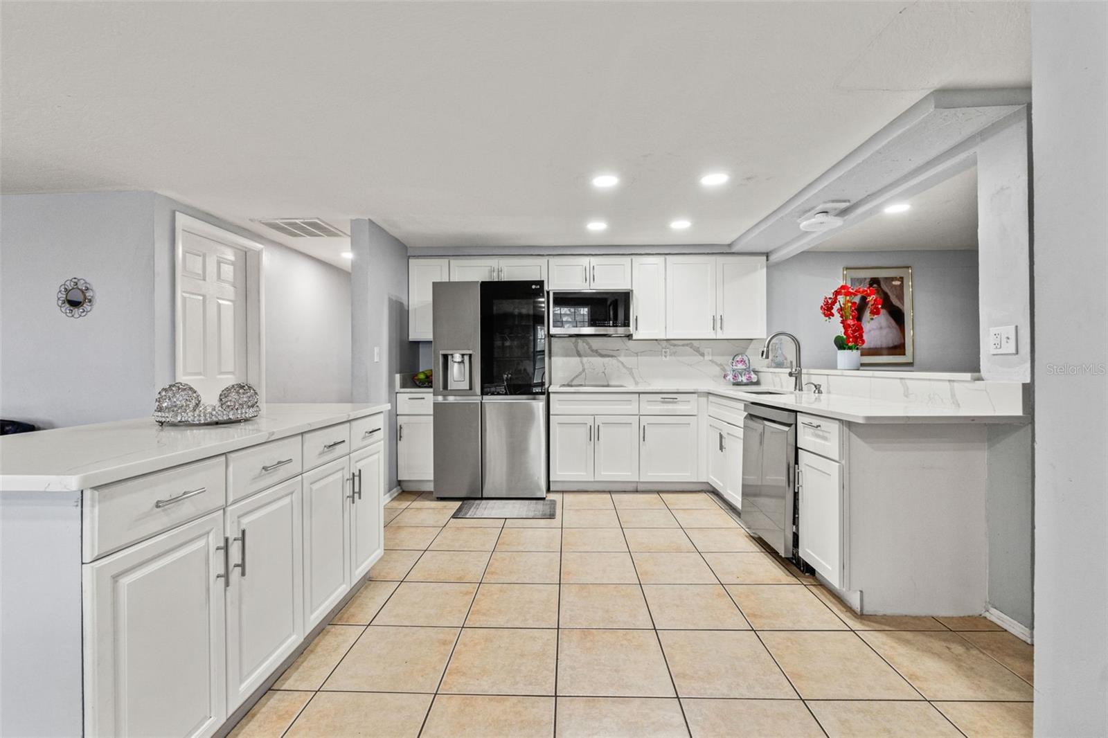 Image 17 of 43 For 3243 Seffner Drive