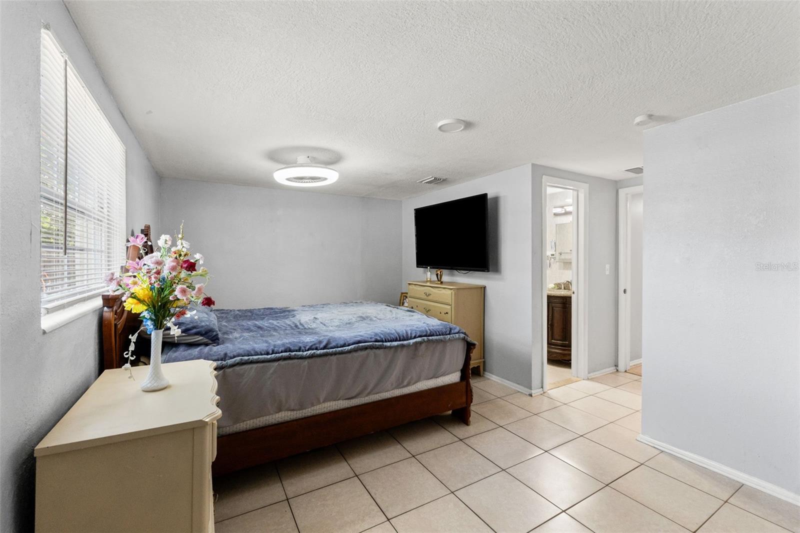 Image 24 of 43 For 3243 Seffner Drive