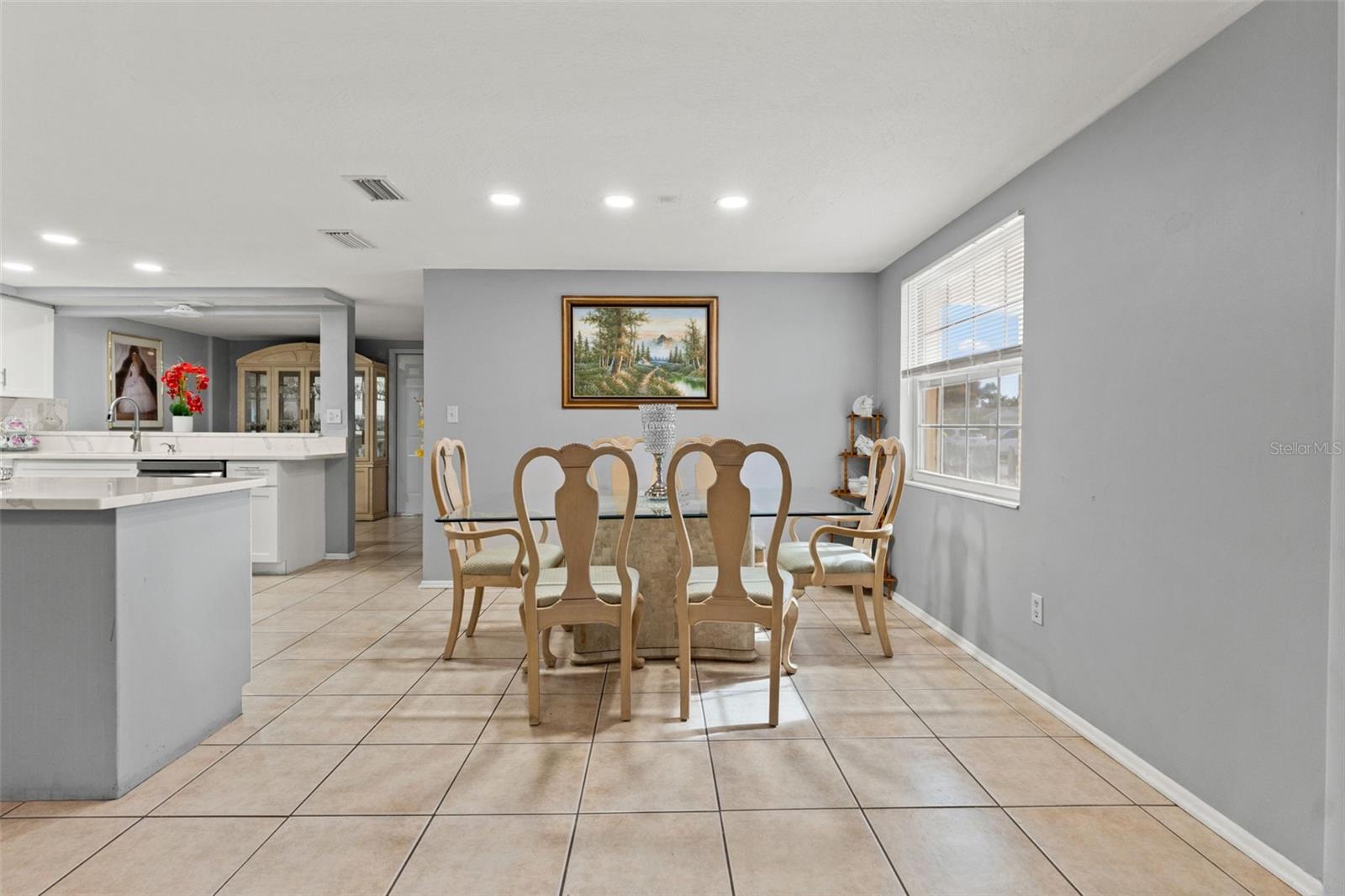 Image 26 of 43 For 3243 Seffner Drive