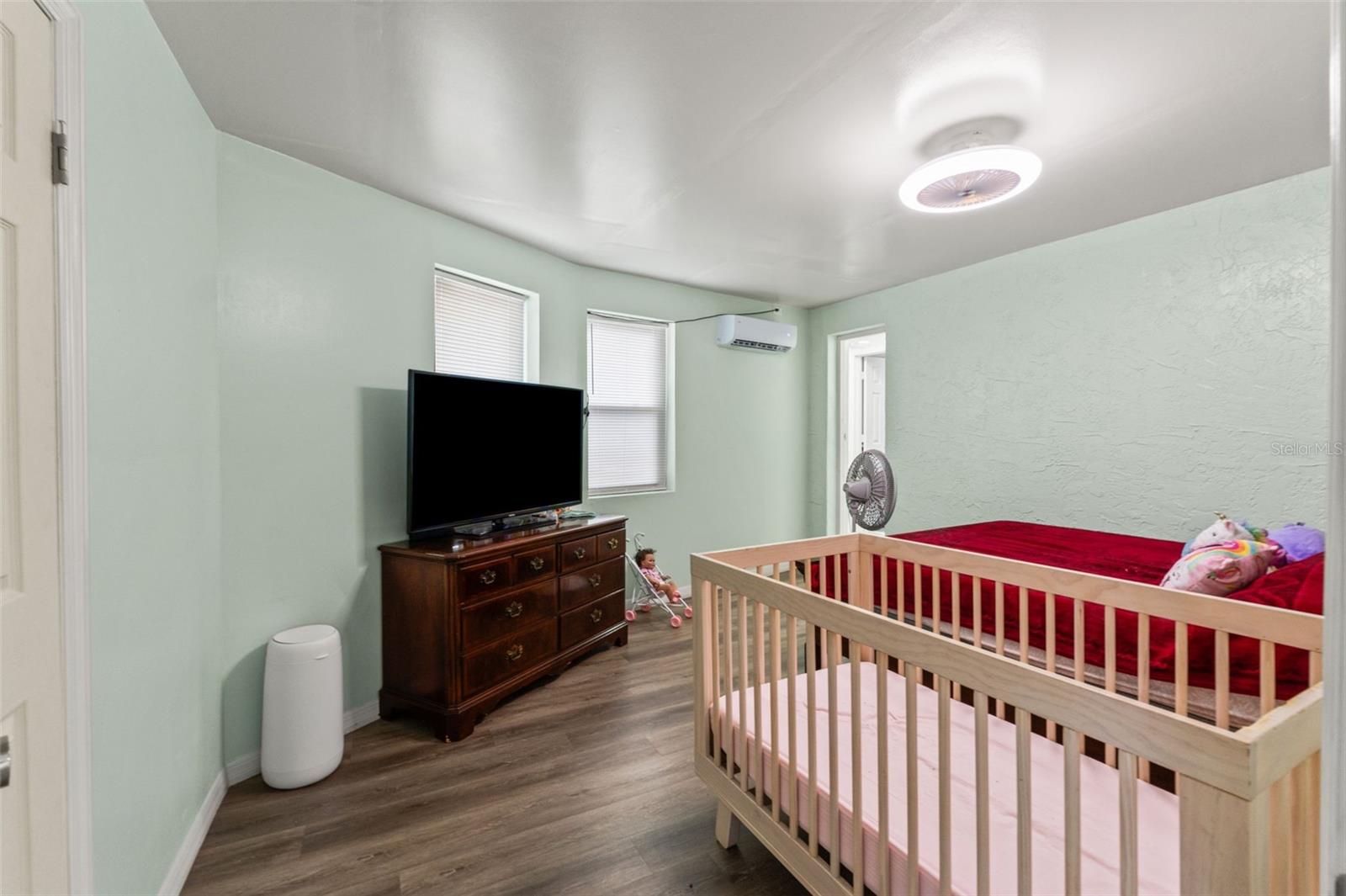 Image 34 of 43 For 3243 Seffner Drive