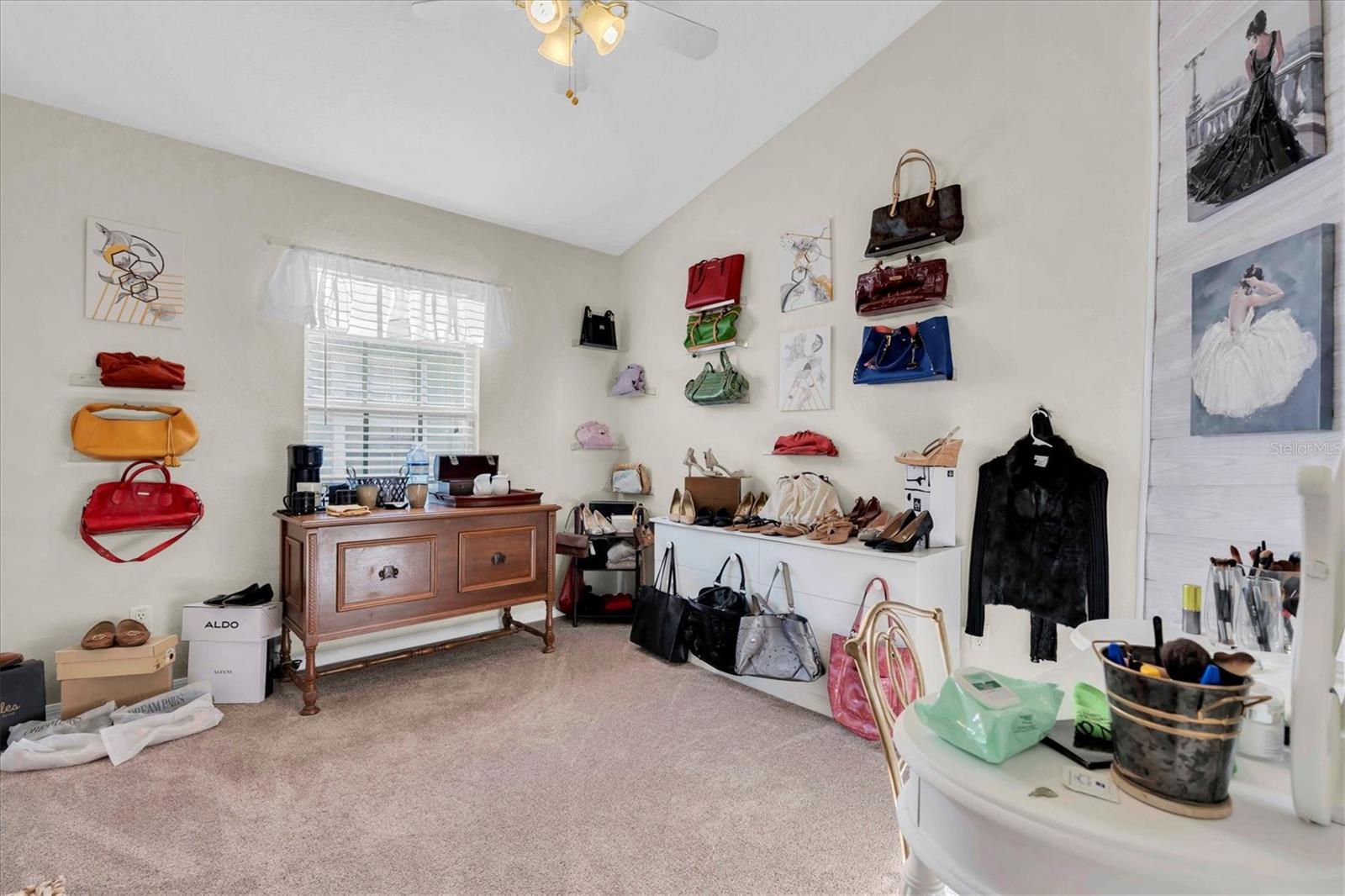 Image 25 of 36 For 8549 Shallow Creek Court